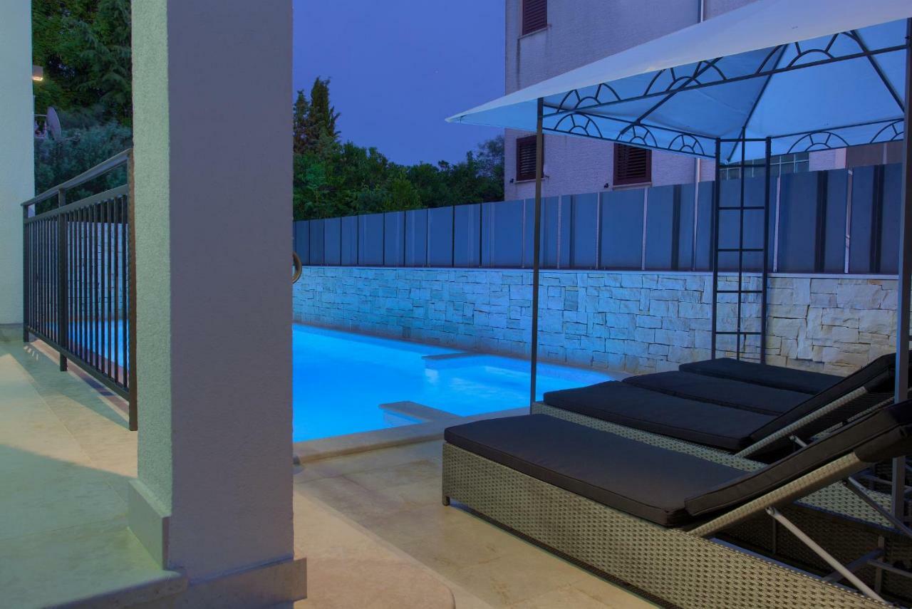 Luxury Vall Apartment Krk Town Eksteriør bilde