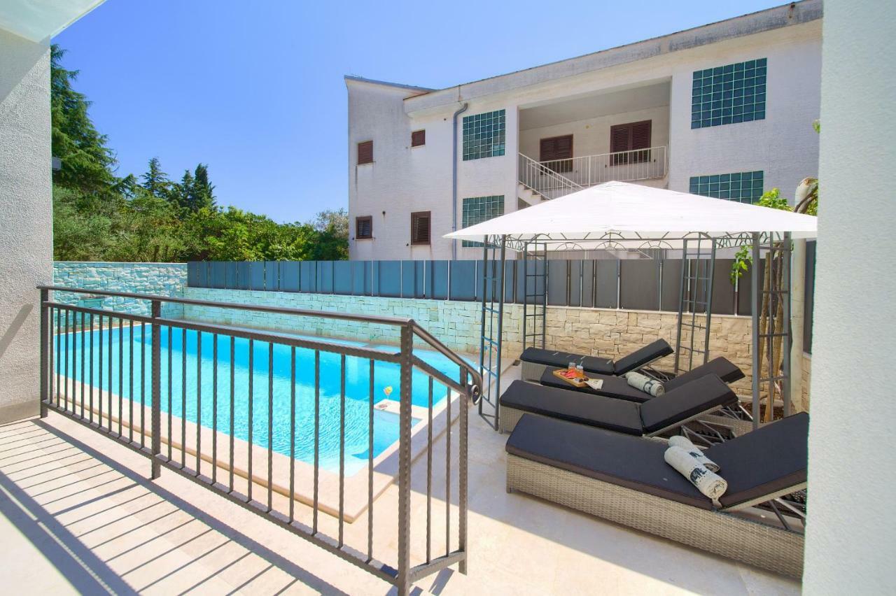 Luxury Vall Apartment Krk Town Eksteriør bilde