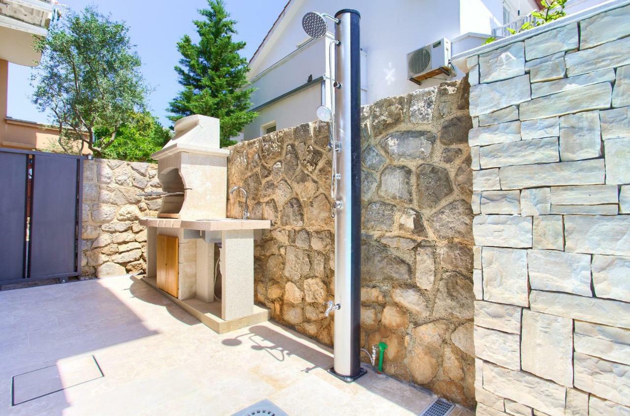 Luxury Vall Apartment Krk Town Eksteriør bilde